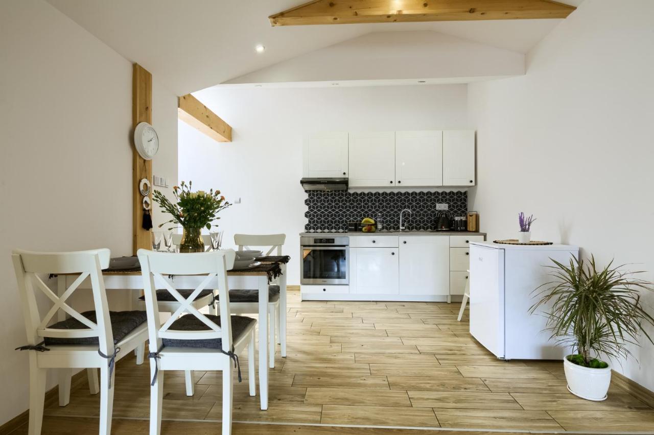 Apartament Abra 1 Rynek 8 Мушина Экстерьер фото